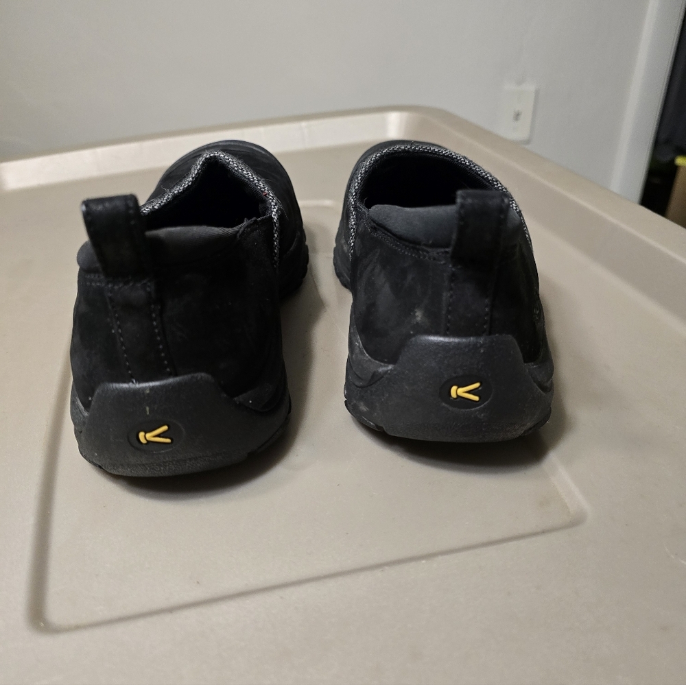 KEEN Women's Black Slip-On Mule Shoes - Picture 3 of 5